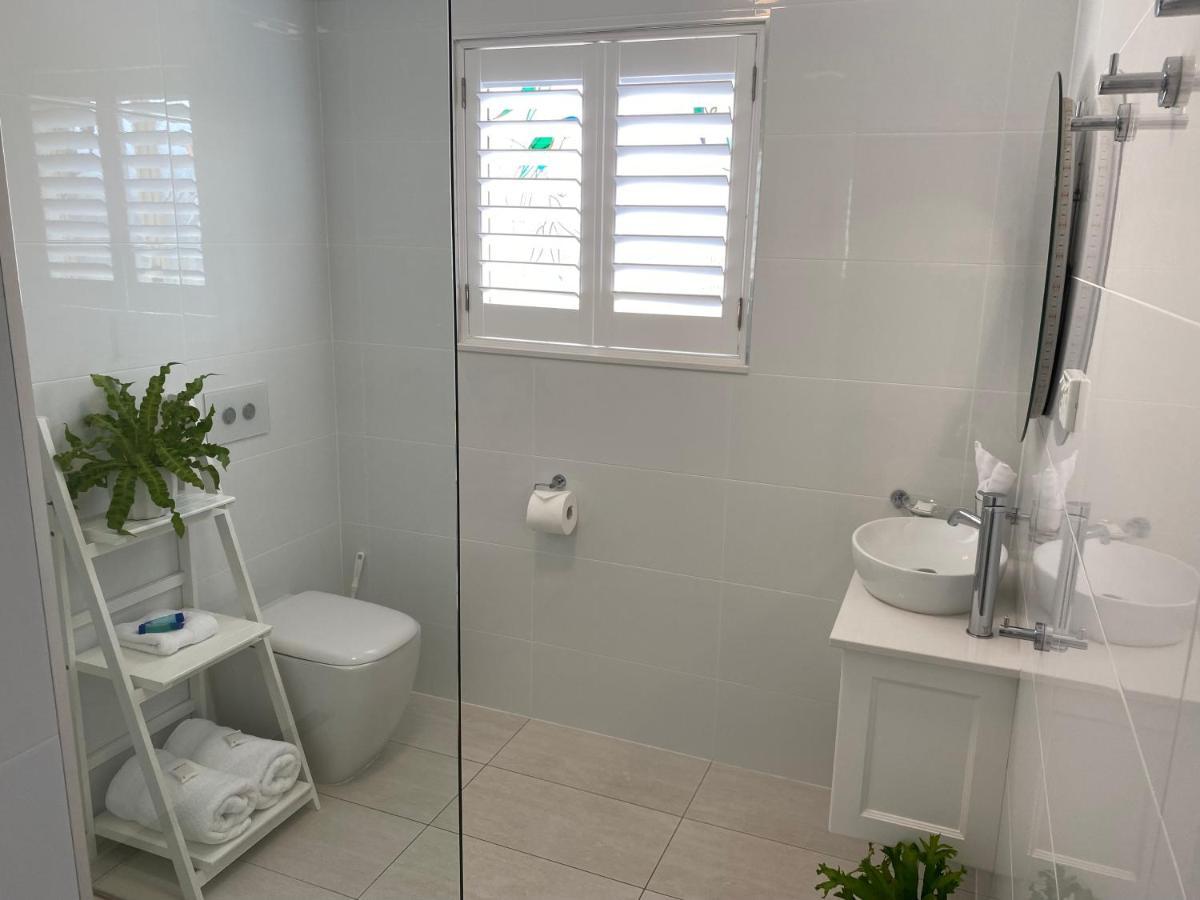 Rainbow Beach Dream Newly Renovated Stylish One Bedroom Apartment Bagian luar foto